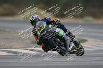 media/Sep-21-2025-Race Pace (Sun) [[98bf33ef95]]/Verified/4-Turn 3 (920am)/